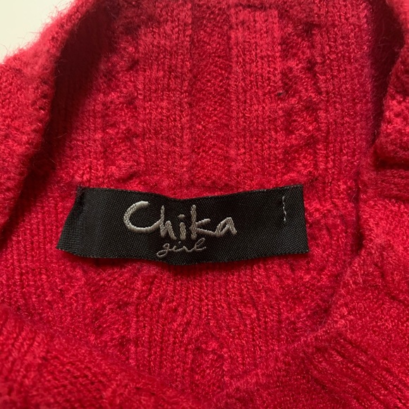 3/$25✨ Soft Cableknit ♥️ Red Sweater - Picture 5 of 6